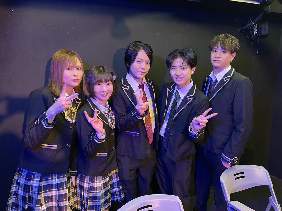 RMYSTAGE's tweet image. 初日  #すくみに ありがとうございました！！！
年末というお忙しい中
足をお運びいただきありがとうございました！
明日の登校も心よりお待ちしております🏫

 #すくみに