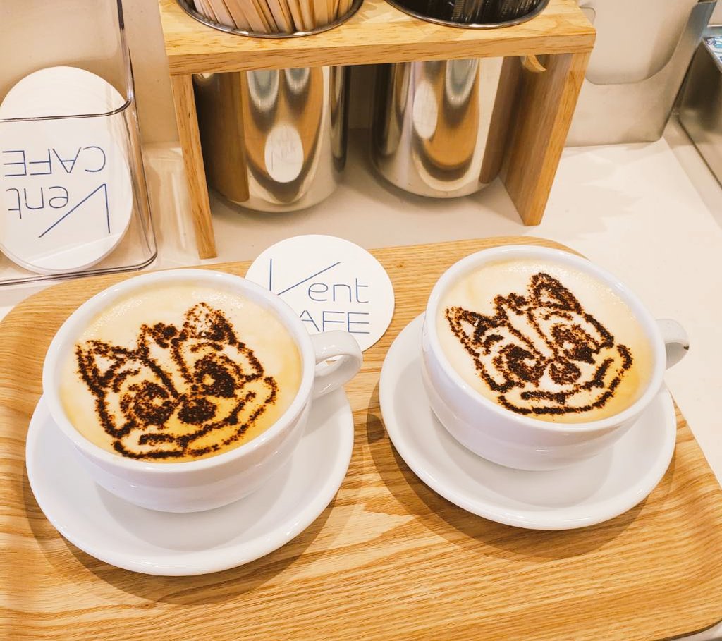 今日はイッヌコーヒーいただいてきました🐶☕