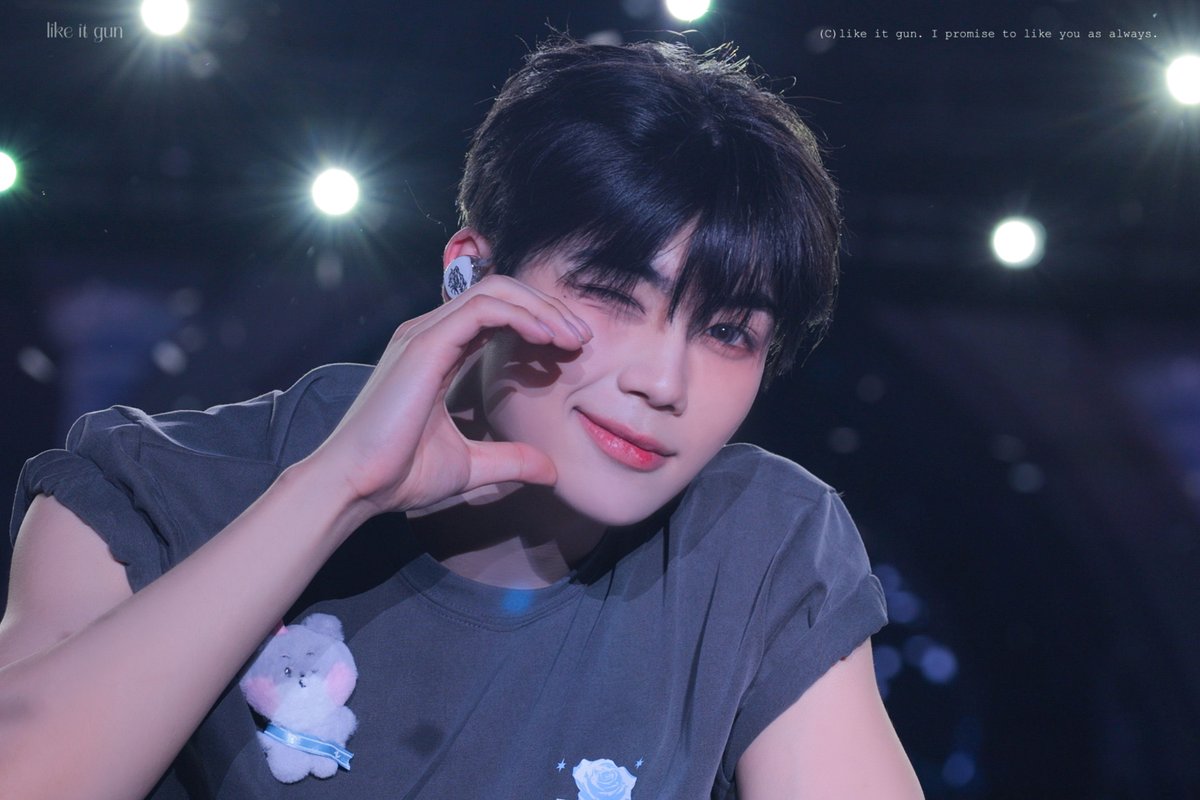 likeit_gun's tweet image. 251219

here&amp;amp;now

#박건욱 #PARKGUNWOOK #パクゴヌク #gunwook #ZB1 #ZEROBASEONE #제로베이스원