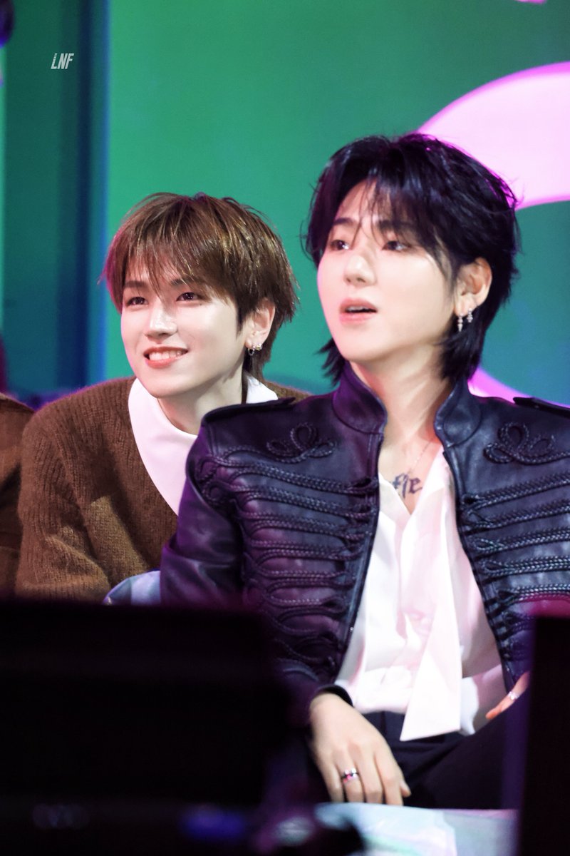 251220

#보이넥스트도어 #리우 
#BOYNEXTDOOR #RIWOO