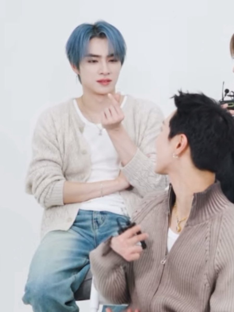 archivext's tweet image. 🫰 xt 🫰