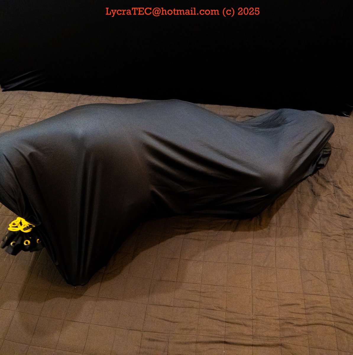 Time flies when there nothing you can do about it.  Next time I want some padding on the floor as two hours was enough like this.  Although padded floor equals three hours in the sack.  Dilemma.