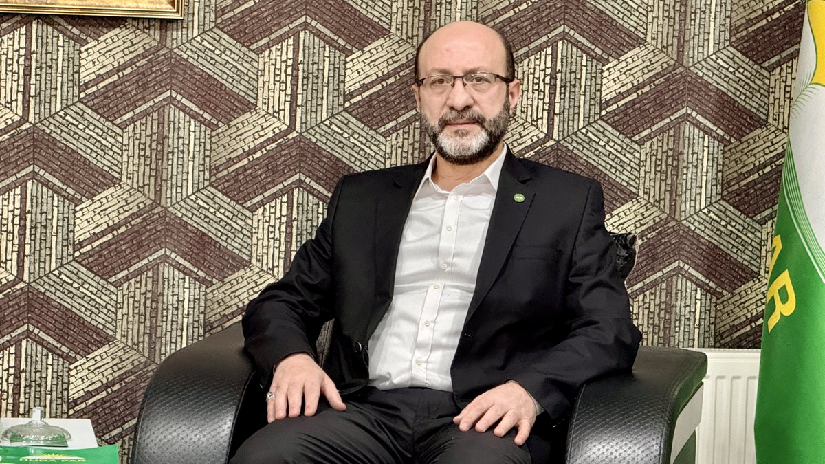 Partimiz HÜDA PAR'ın Millî Dayanışma, Kardeşlik ve Demokrasi Komisyonu'na sunduğu rapor, kamuoyunda geniş yankı uyandırırken, partimize yönelik destek de artıyor. 

Bu kapsamda Palevi Derneği Başkanı Molla Mustafa Üngür, AK Parti Diyarbakır eski İl Başkanı Av. Muhammed Akar ve