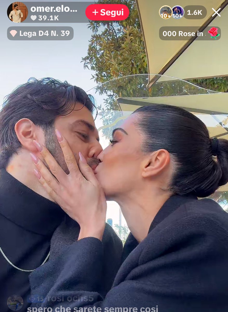 samu_elit4's tweet image. “tutta la mia famiglia è innamorata di lei, non solo io” (ho fatto la pazza)