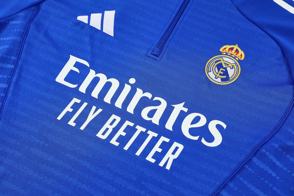 قوولاتو ستور 👕⚽️ tweet media