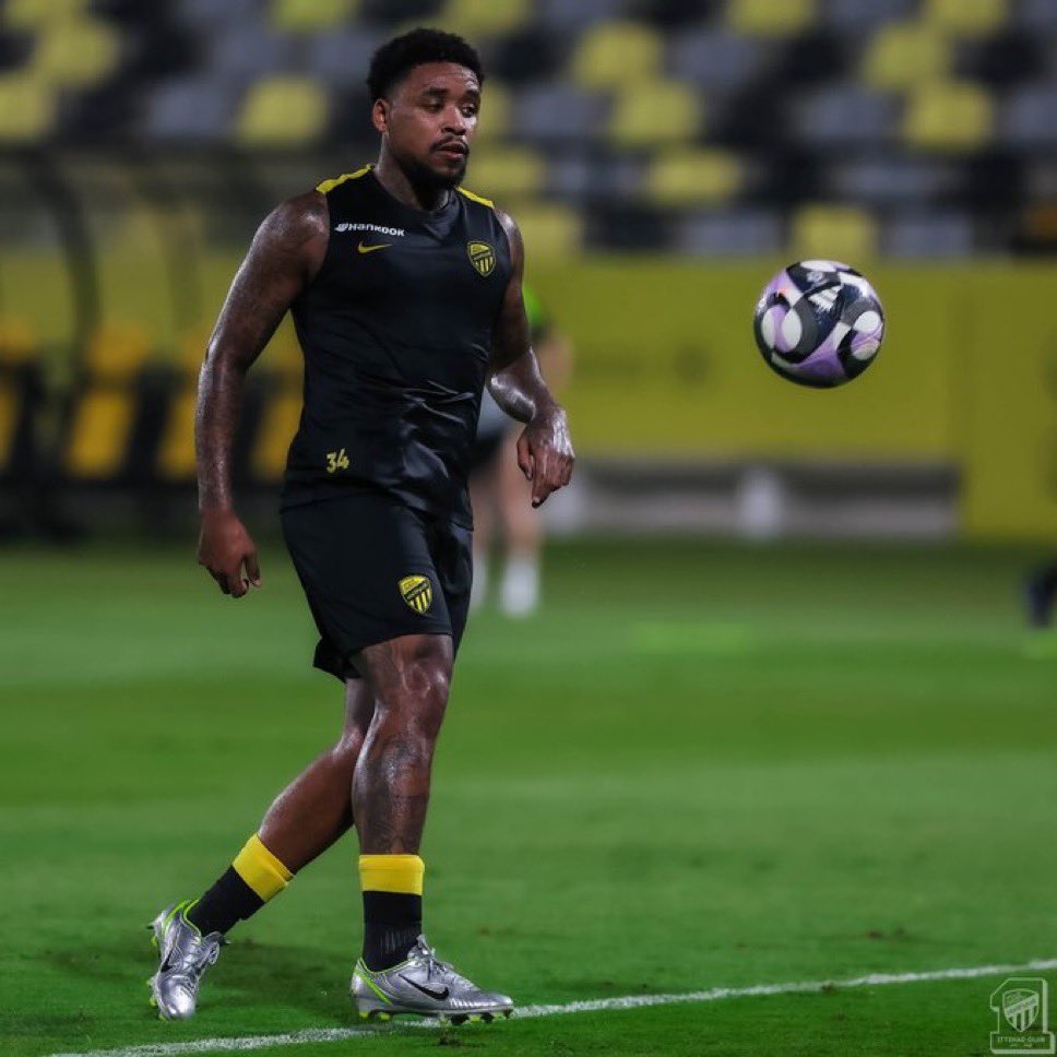 1LMESSI's tweet image. هل العودة لمستواه المعهود اليوم

ويصالح الجمهور ونفتح صفحه جديده معه ؟