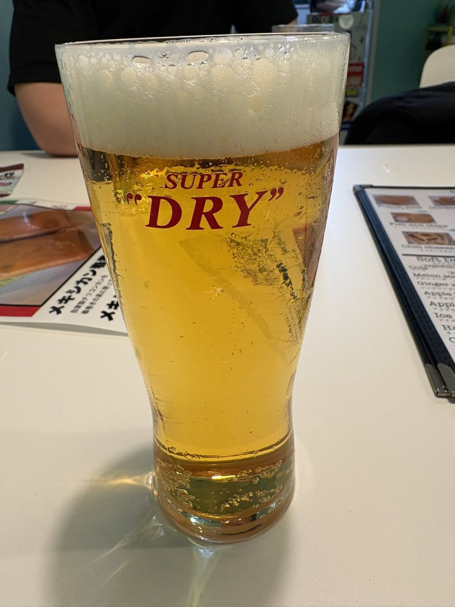 yas69sugar's tweet photo. 前職の仲間と忘年会。
色々話せて楽しかった！
楽しい時間はあっという間だな。
また集まりましょう☆
ありがとう♪
#忘年会
#オーバードライブバーガー
#overdriveburger https://t.co/OPrFZWe8aN