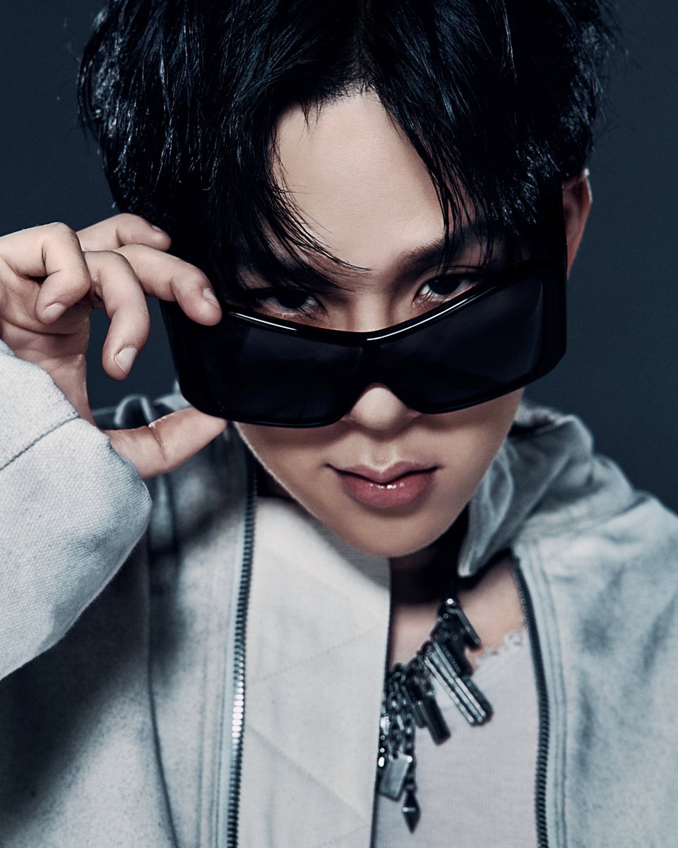 kchartsmaster's tweet photo. JOOHONEY for 'Insanity' concept photos. https://t.co/vxKcfAbaA3