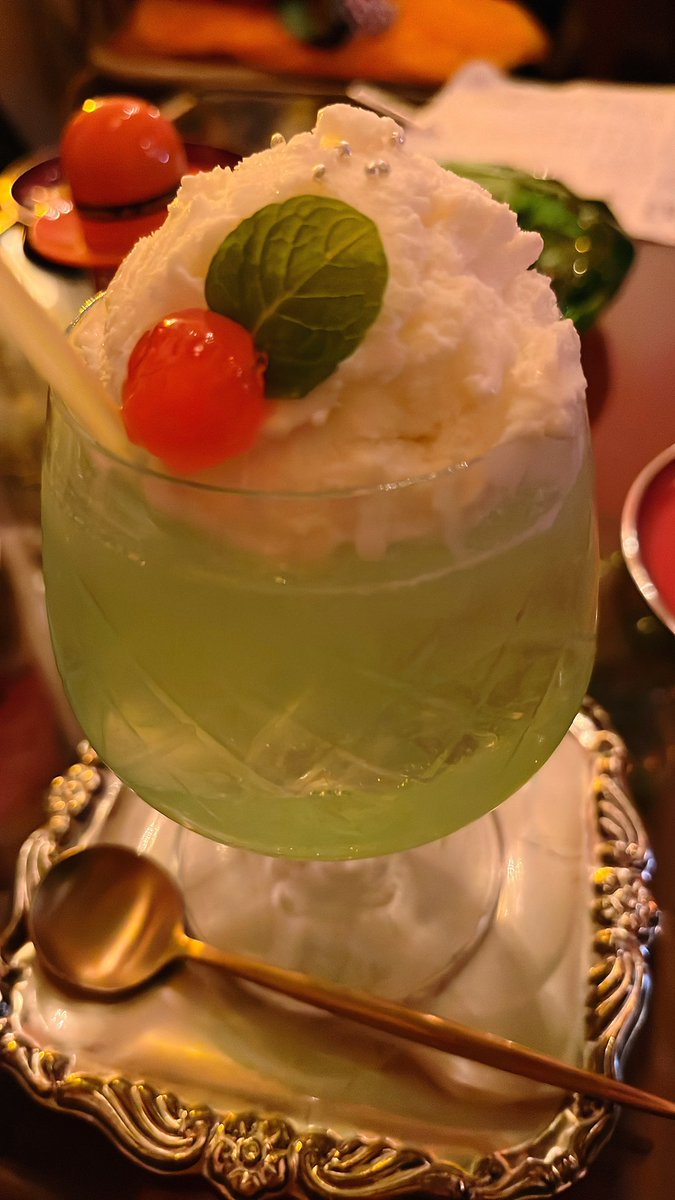 フリマ楽しかった❣️
ありがとうございました😊

閉店後に今回お世話になったニューコンコルドへ行き打ち上がりました