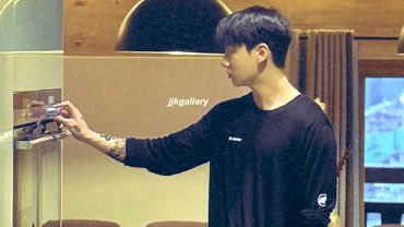 tkrse7's tweet image. in love &amp;lt;3