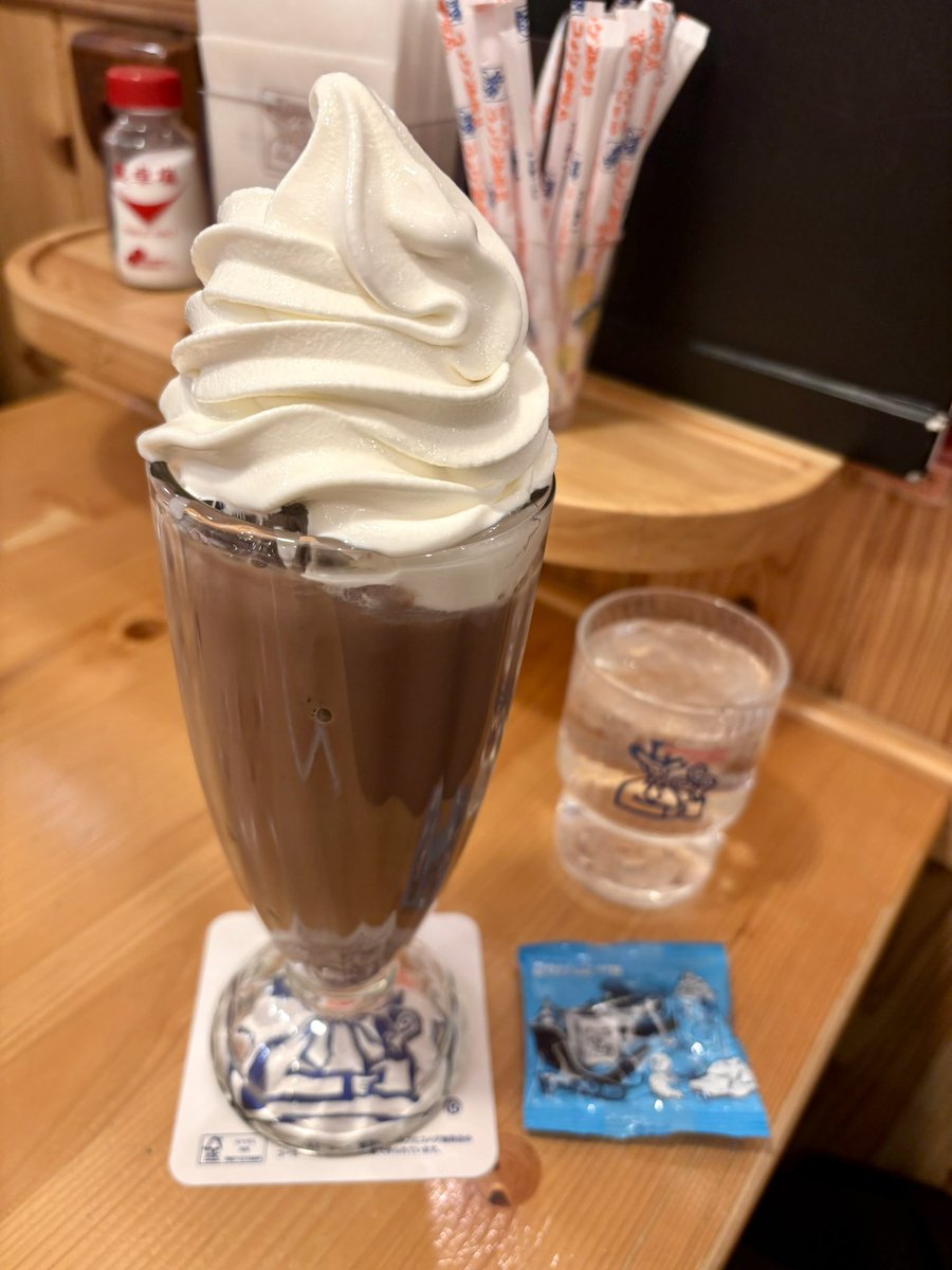 THE17RECORDS's tweet photo. 土曜日は地元の焼肉店😋
喫茶☕️/週1〜3回
焼肉🥩/月1〜3回
#コメダ珈琲店 北浦和駅前 ★4.0
・アイスココア 税込¥660
肉卸売直営
#焼肉山河 北浦和店 ☆4.7
・和牛特選カルビ 税込¥1760
・山河特製キムチ 税込¥528
・ライス(中)
・他…🥓
#テレ玉📺
#REDSTVGGR 新MC♦️
#森脇良太 嬉🤣 甥と写真📷✨ https://t.co/jNKqqFJWKO