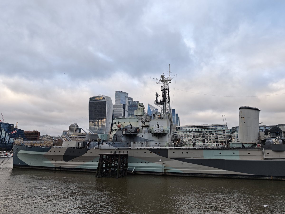 rydimer's tweet image. Buenas tardes