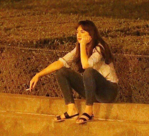 undersertraline's tweet image. meu cérebro tava tão frito por trabalhar 44h semanais não recebendo nem um salário mínimo e levando esculacho ainda que agora eu tô passando os dias assim