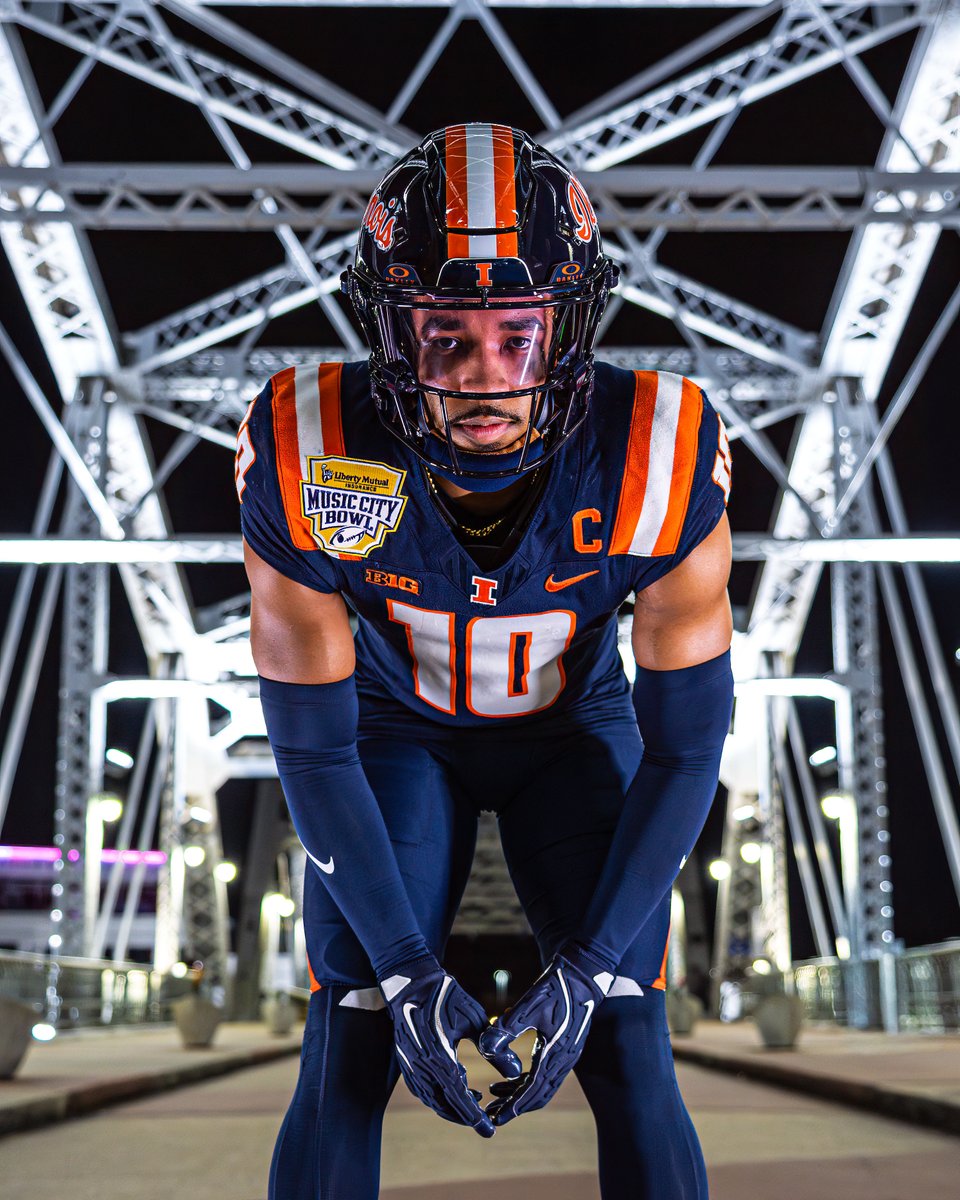 IlliniFootball's tweet image. When we said Navy in NashvILLe, we meant it.