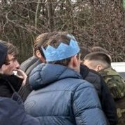 Martin Lewis over 'ere. Getting his money's worth from that hat.