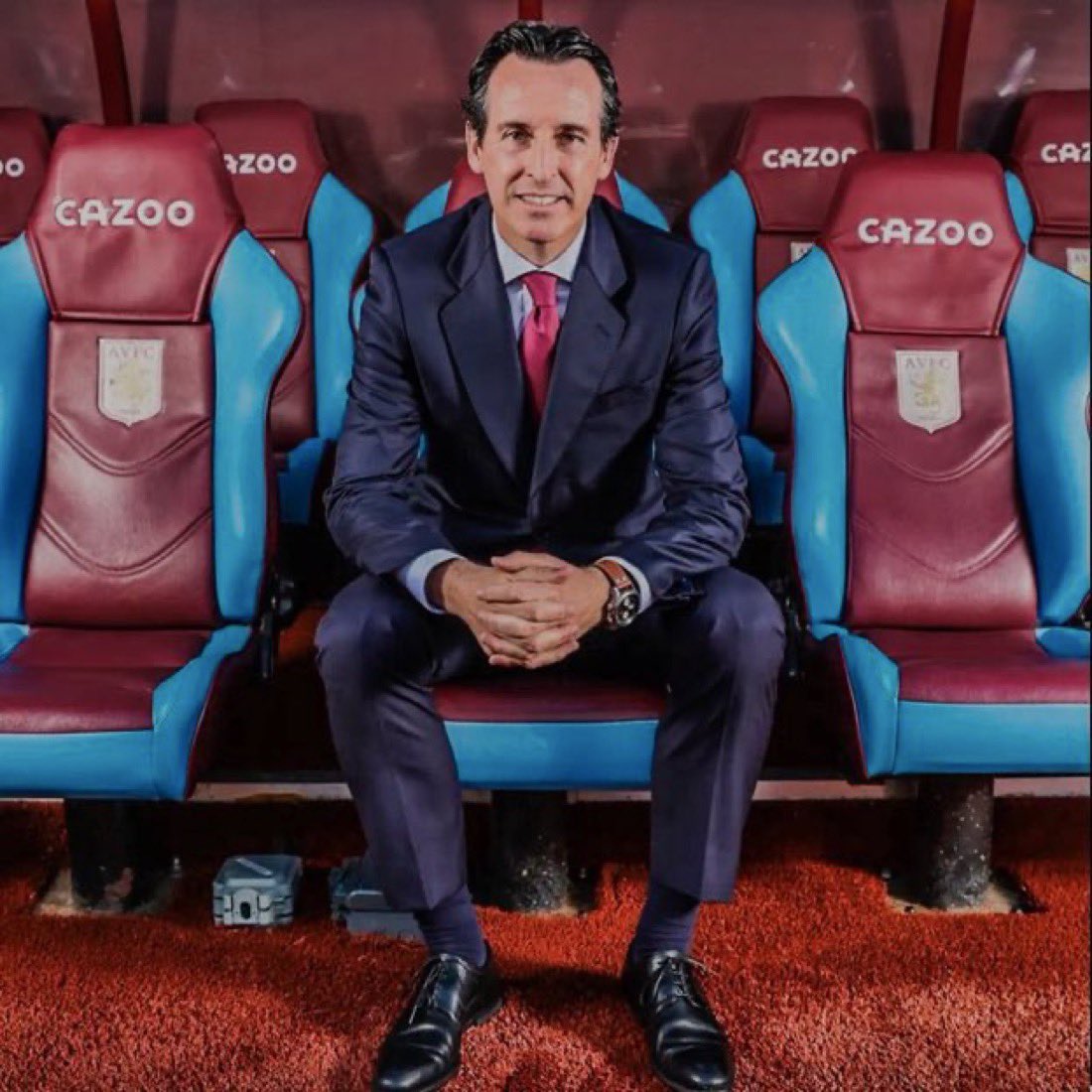 UTDTrey's tweet image. 11 wins in a row Unai Emery faces Arsenal next…

WE WILL BE THERE😂😂😂