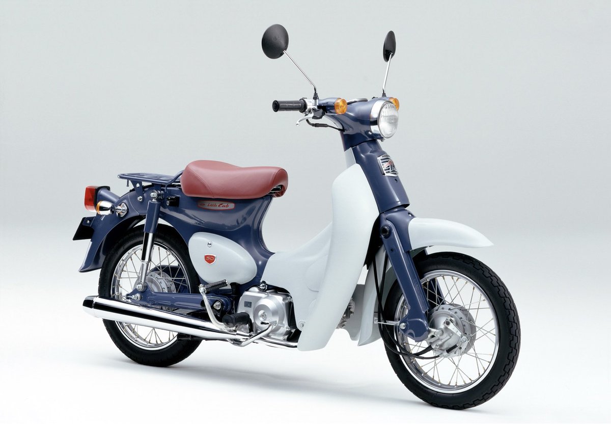 皆さん もういくつ 寝るとお正月ッ🎍 1998 年7月ホンダは 創立50周年を