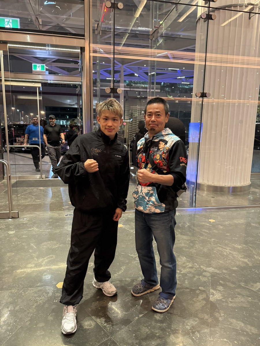 01Yochan's tweet photo. リヤドシーズンで開催された井上尚弥選手がメインイベントの試合を観戦して来ました🥰
残念ながら寺地選手のタイトルマッチは相手の体調不良により直前キャンセルになりましたが堤麗斗選手、中谷潤人選手、井上尚弥選手が勝利を納めとても楽しい時間を過ごしました。
#井上尚弥 https://t.co/EOJS8lAOXP