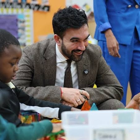 istanbuldestek's tweet image. New York Belediye Başkanı Zohran Memdani, 2019'da Ekrem İmamoğlu tarafından hayata geçirilen belediye kreşleri modelini uygulayacağını açıkladı.