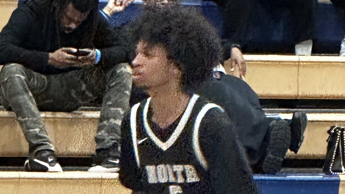 hoopseen's tweet image. HALF:
@Nawarriorhoops – 24
@LGHSMBB – 32

A huge run from North Atlanta brought them back into it to start the second quarter. Nehemiah Michael hit a couple of tough shots and made some nice passes to get them going. Jace Edwards has been solid, but Sincere Shakur was the igniter…