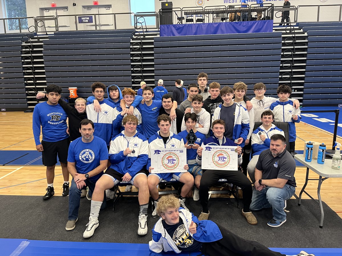 CatchMarkSports's tweet image. On the strength of ten placers, including tournament champions Isaac French and Fletch Thommen, Montague holds off a late charge from Spring Lake to take the championship at the Eric Scott Holiday MatCat Classic.