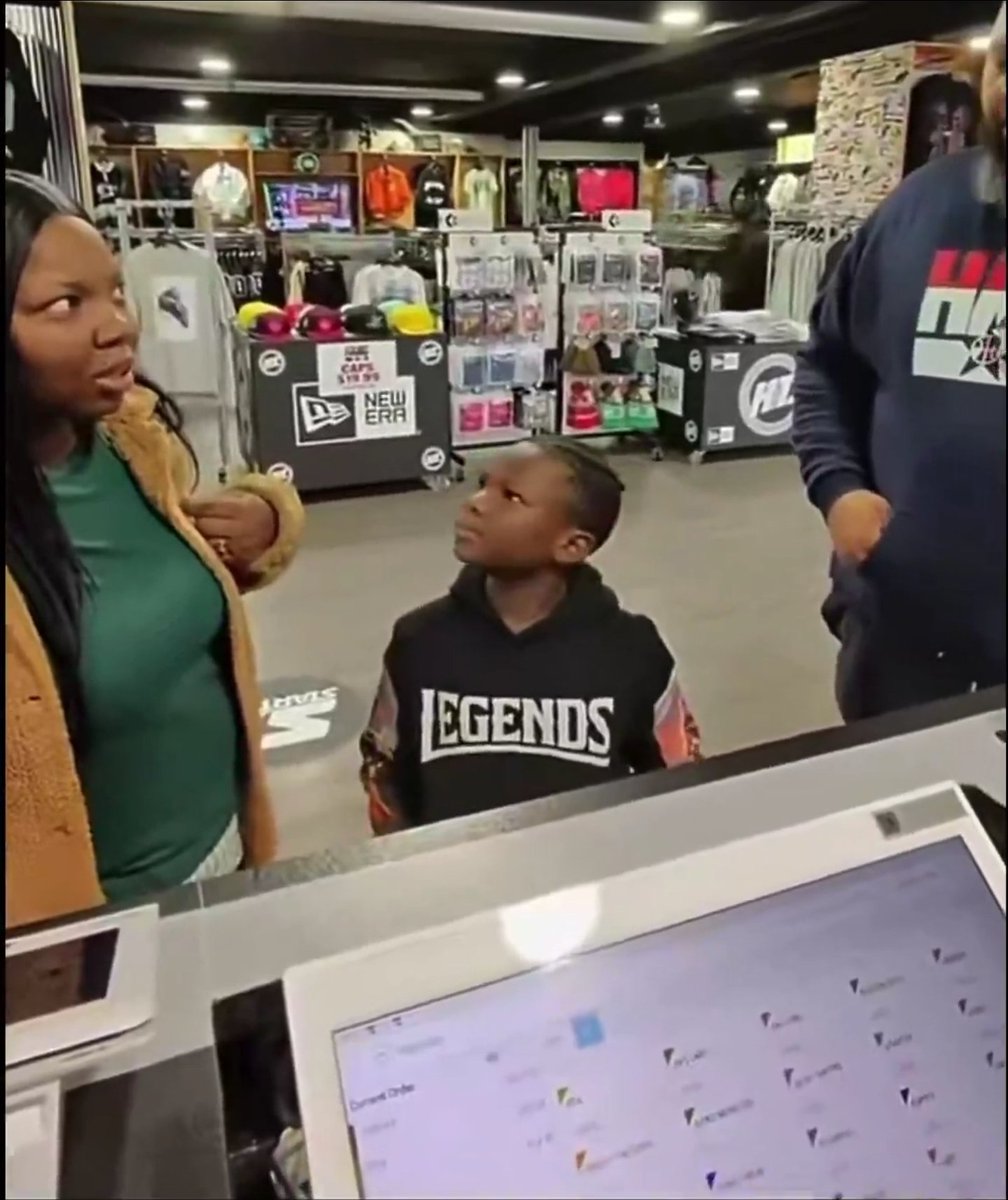 TruckerLu tweet media