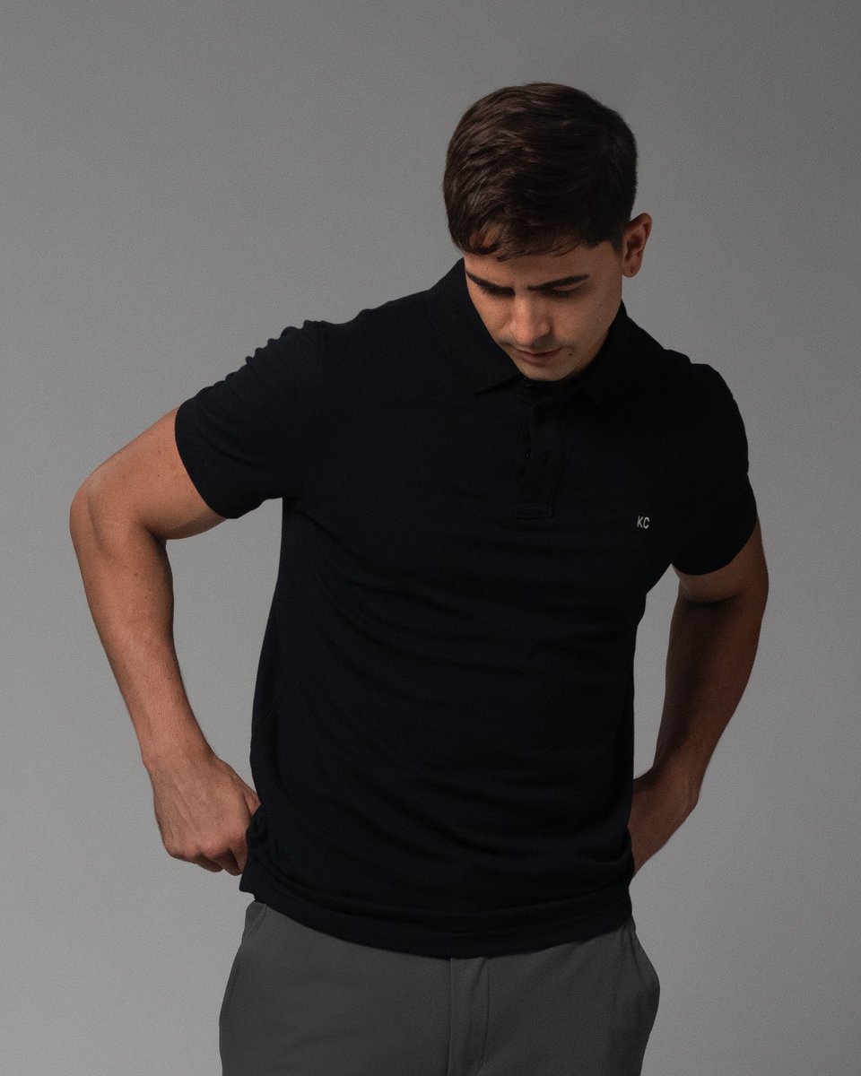 Kennethcolelat's tweet image. Confidence is your best fit.

.
Conoce toda la colección en kennethcolelatino.com (link en bio) o visita tu tienda KC más cercana.
Disponibilidad varía según región.
#KennethCole #VestirseConPropósito #HolidayCollection 🖤✨