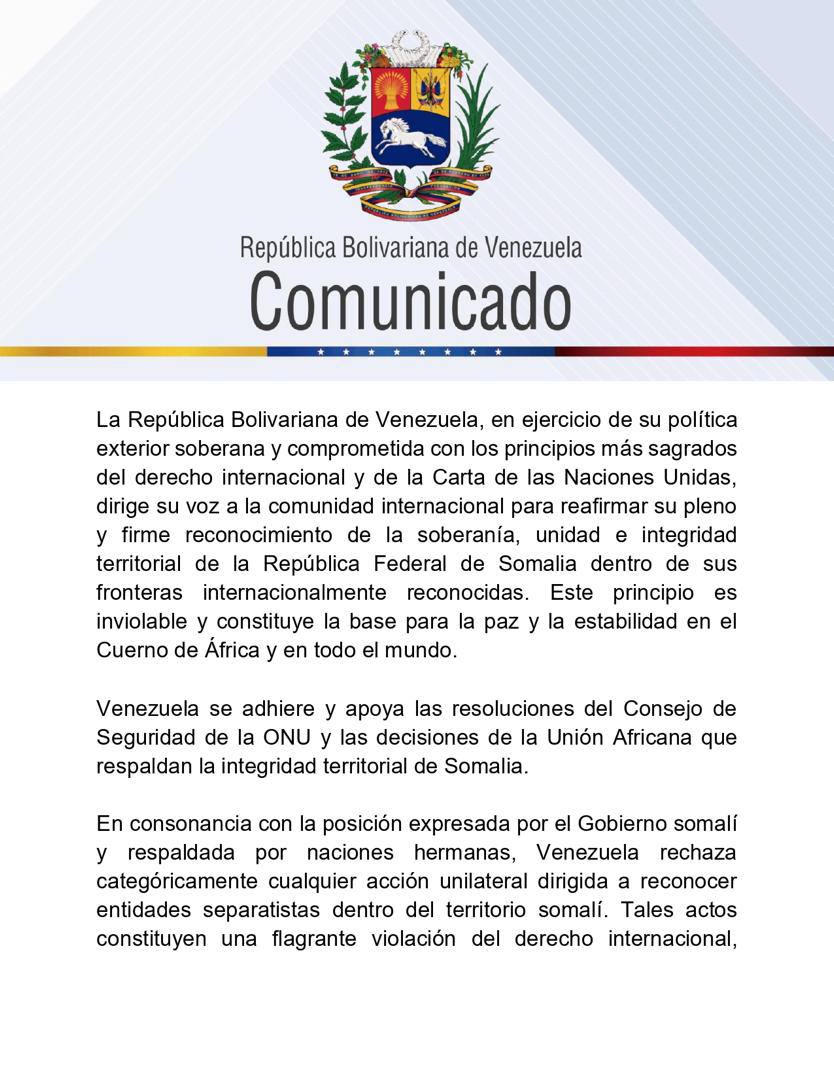 teleSURtv's tweet photo. #COMUNICADO | La República Bolivariana de Venezuela, en ejercicio de su política exterior soberana y comprometida con los principios más sagrados del derecho internacional y de la Carta de las Naciones Unidas, dirige su voz a la comunidad internacional para reafirmar su pleno y firme reconocimiento de la soberanía, unidad e integridad territorial de la República Federal de Somalia dentro de sus fronteras internacionalmente reconocidas. Este principio es inviolable y constituye la base para la paz y la estabilidad en el Cuerno de África y en todo el mundo.