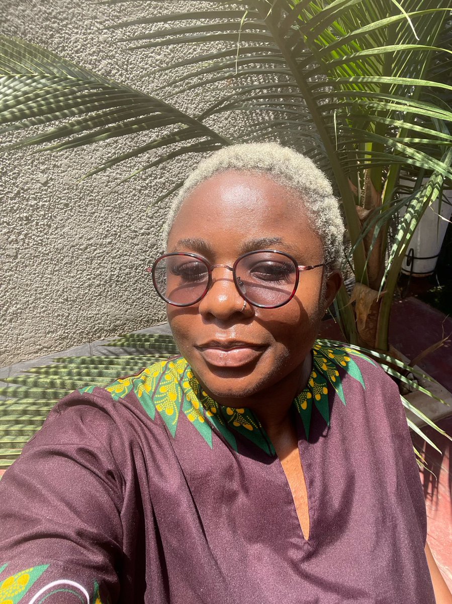 Amy_beke's tweet image. Call me the last thing you bought today 👀