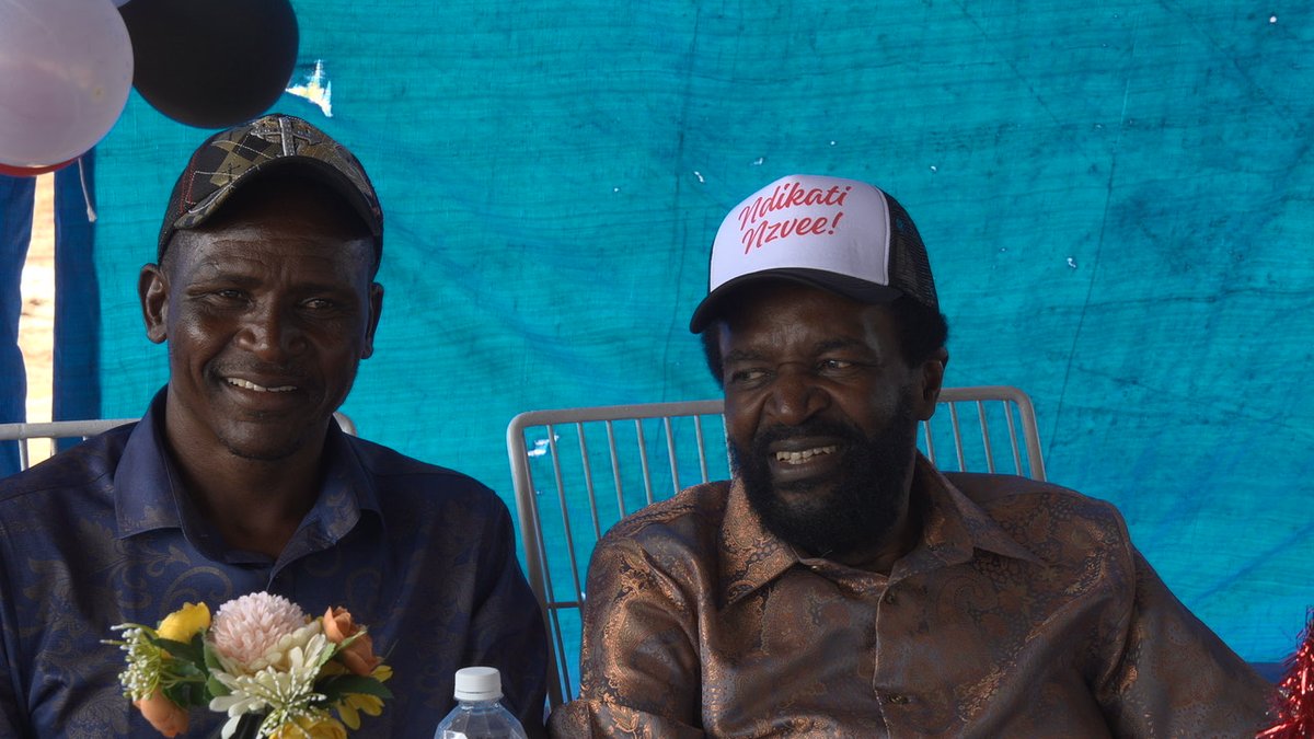 ZBCNewsonline's tweet image. ZANU PF members in Mount Darwin have hailed 2025 as a year of significant development, attributing the progress recorded in the district to the leadership of President Emmerson Mnangagwa.

f.mtr.cool/pyuenydxjn