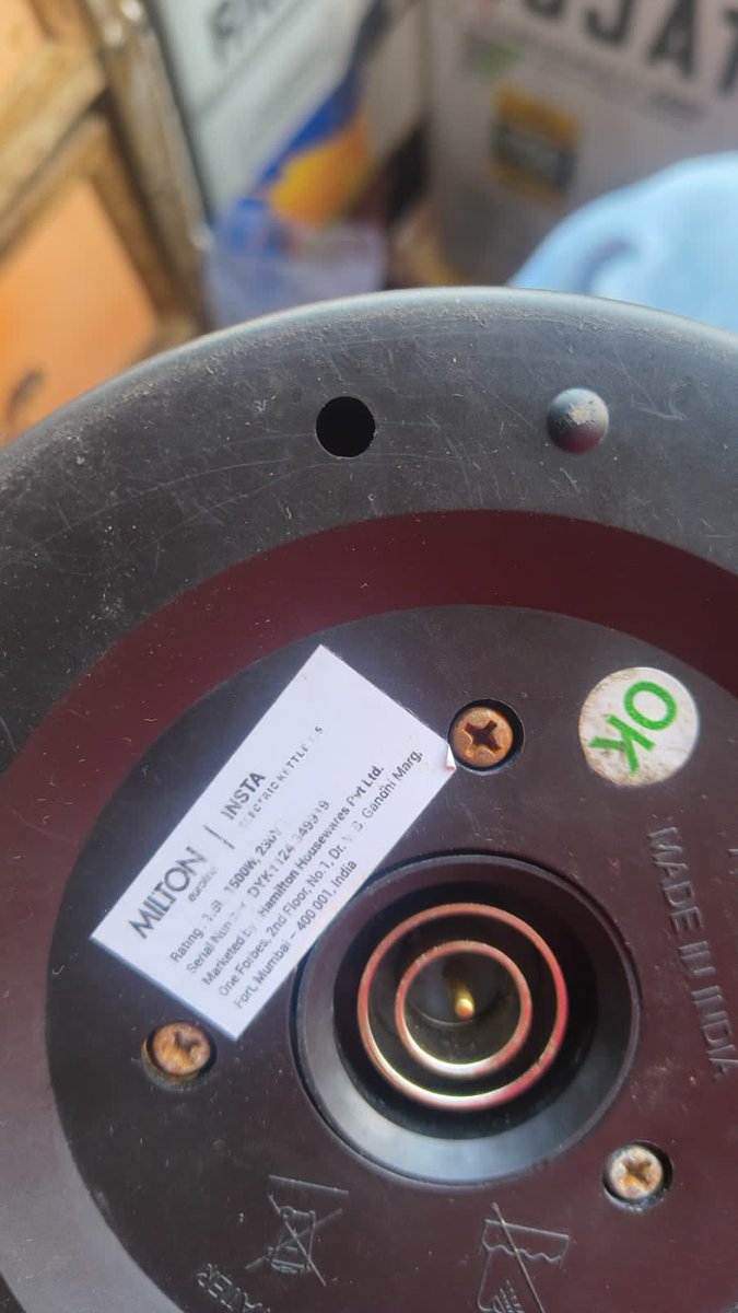 Hnp0000L's tweet photo. @MiltonHomewares @miltonindia 3rd failure in a month! Repaired Mon.,failed again on Tues. Warrenty till 02-01-2026. demand a REPLACEMENT, no more repairs
Comp. RJEKC2512260400
Harsh m. 9414905657
#Milton #ConsumerRights #DefectiveProduct #JagoGrahakJago @jagograhakjago @consaff https://t.co/i6SCqHaBt4