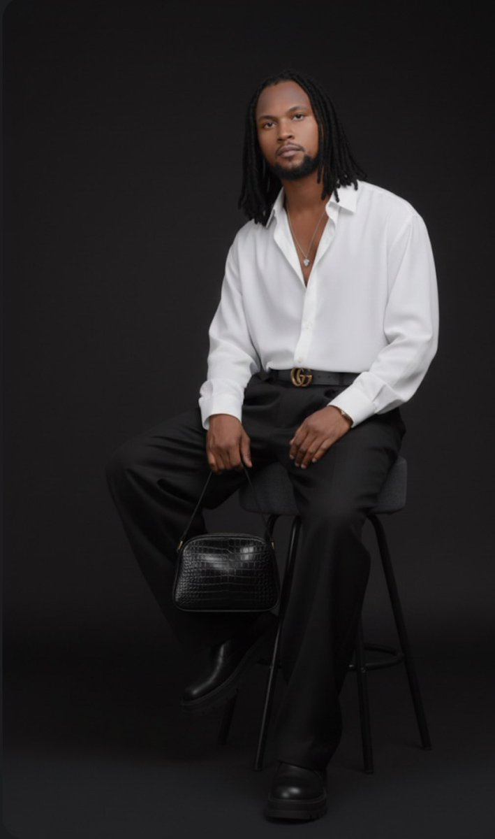 ValDailyStyling's tweet image. DM me to order Valentine Daily Styling out-fits (Celebrity Wears)! 🚂 I'm a moving train and I do worldwide delivery 💨

#ValentineDailyStyling
#FashionStylish
#BetterStyle
#SexyStyle
#WorldWide