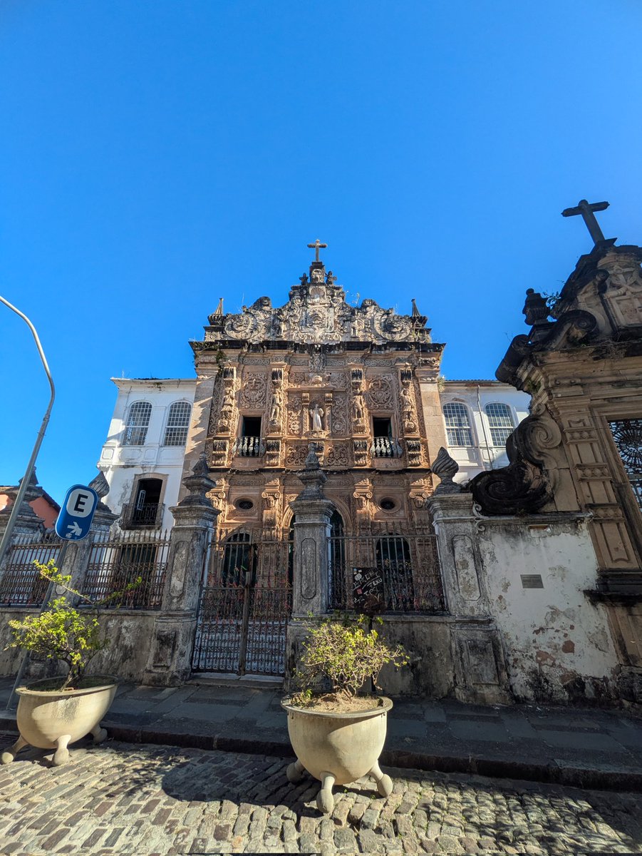 Victoria tweet media