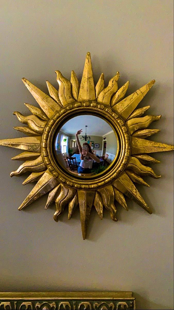 fairiehaze's tweet image. vintage sun and moon mirrors 🪞
