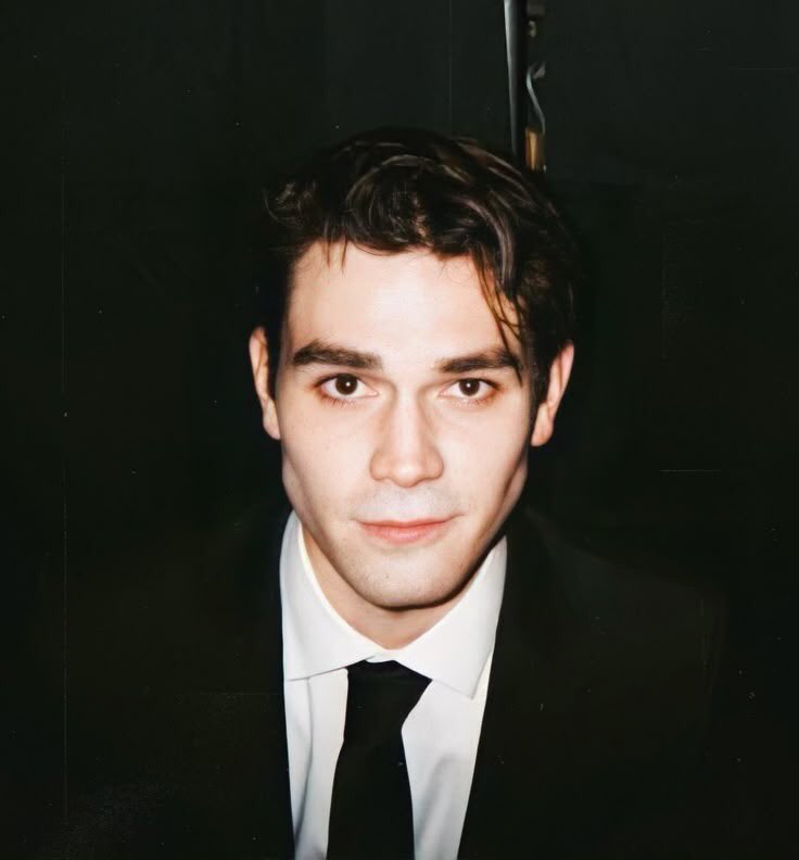 softexpoler's tweet image. #sexysaturday 

“A suit can be sexy too right? How do i look “

He ask the reader shyly