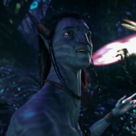 7SIREYA's tweet photo. i know when neytiri looks at lo’ak, he thinks about him sometimes https://t.co/Cj0JEcKlxe