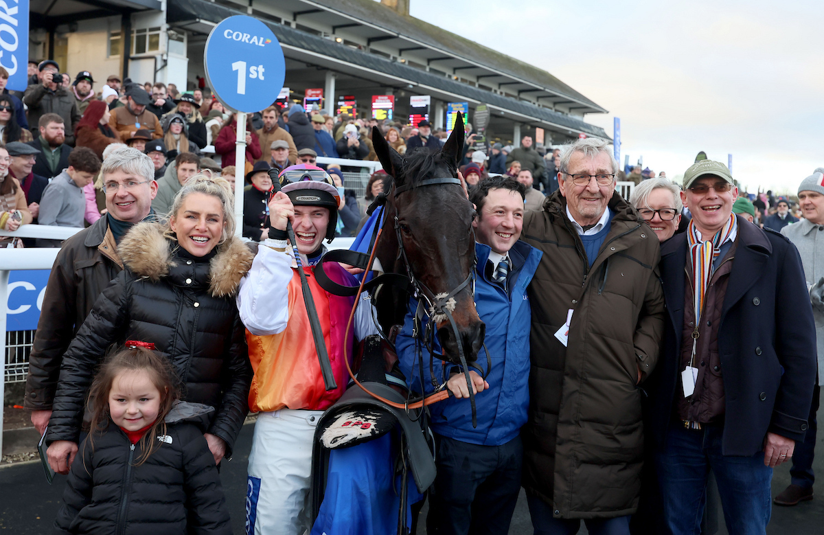 Racing TV tweet media