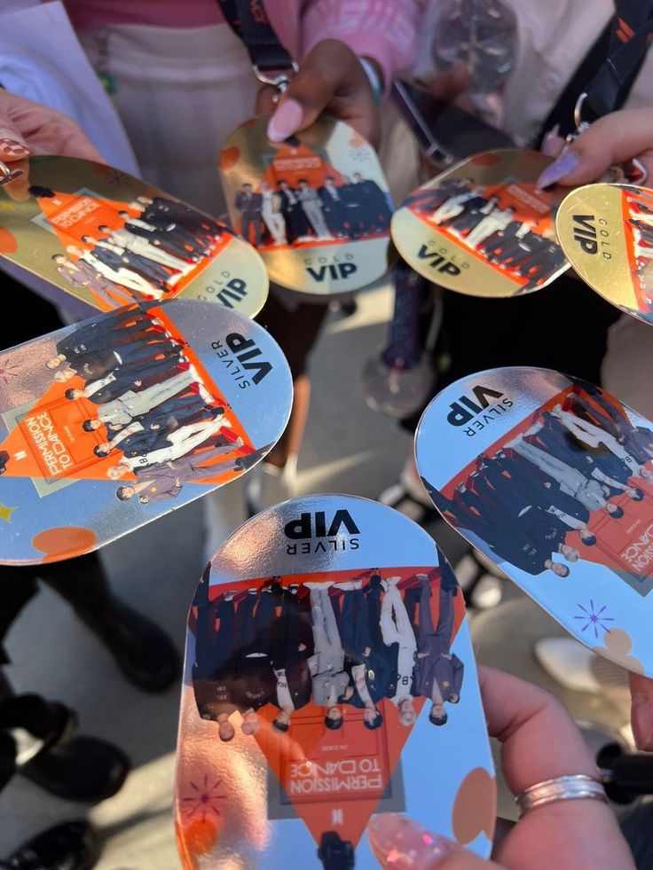 Quero que todas as armys ot7 de verdade estejam assim em 2026