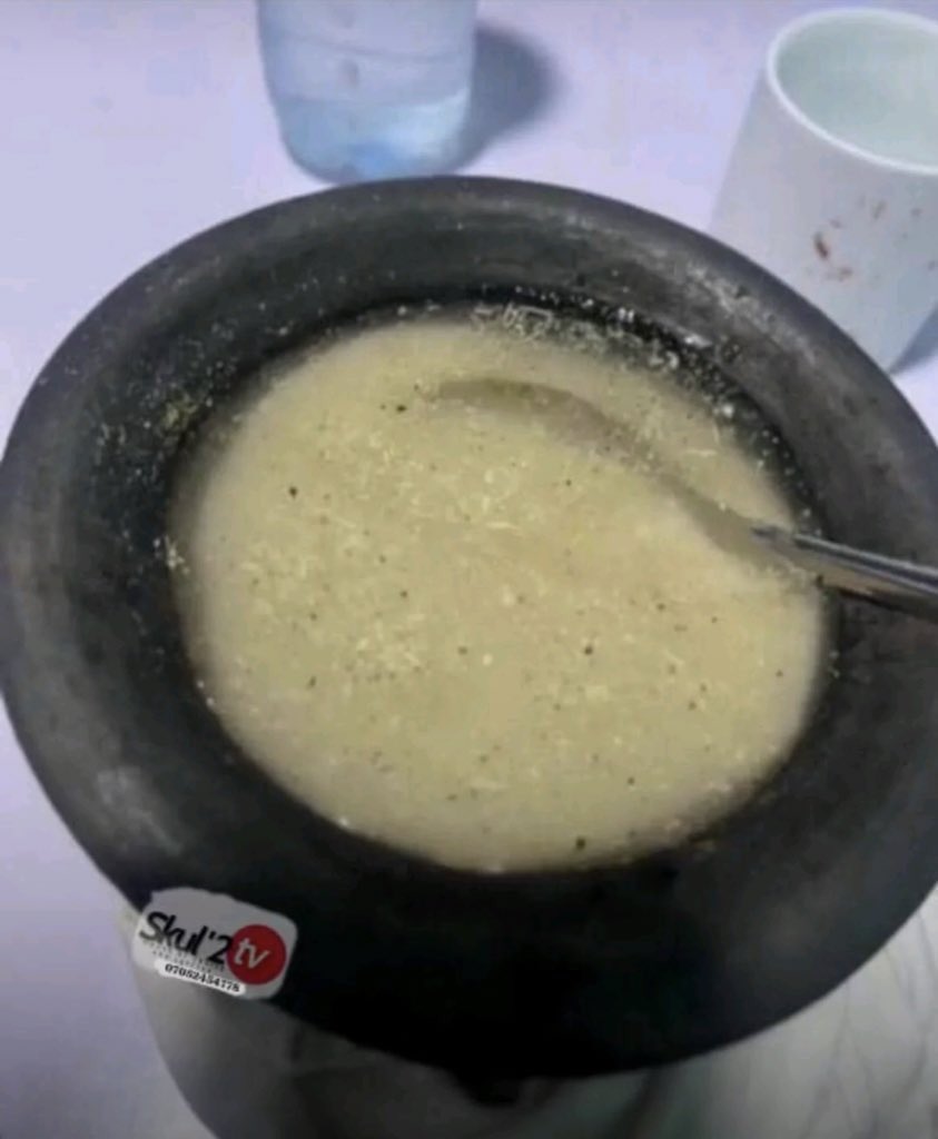 thatskilwk's tweet image. The artist.                             The art