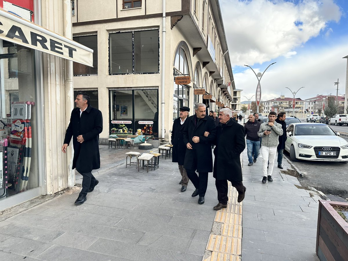 Ak Parti Gürpınar ilçe Başkanlığı Aylık Danışma Meclis Toplantısı ve Esnaf Ziyareti.<a href="/AK_PartiVan/">AK Parti Van</a>  <a href="/ArvasAbdulahat/">Abdulahat Arvas</a>  <a href="/ylmzarslan_y/">Arslan yılmaz</a> <a href="/SamilogluFaruk/">Faruk Samiloglu</a>