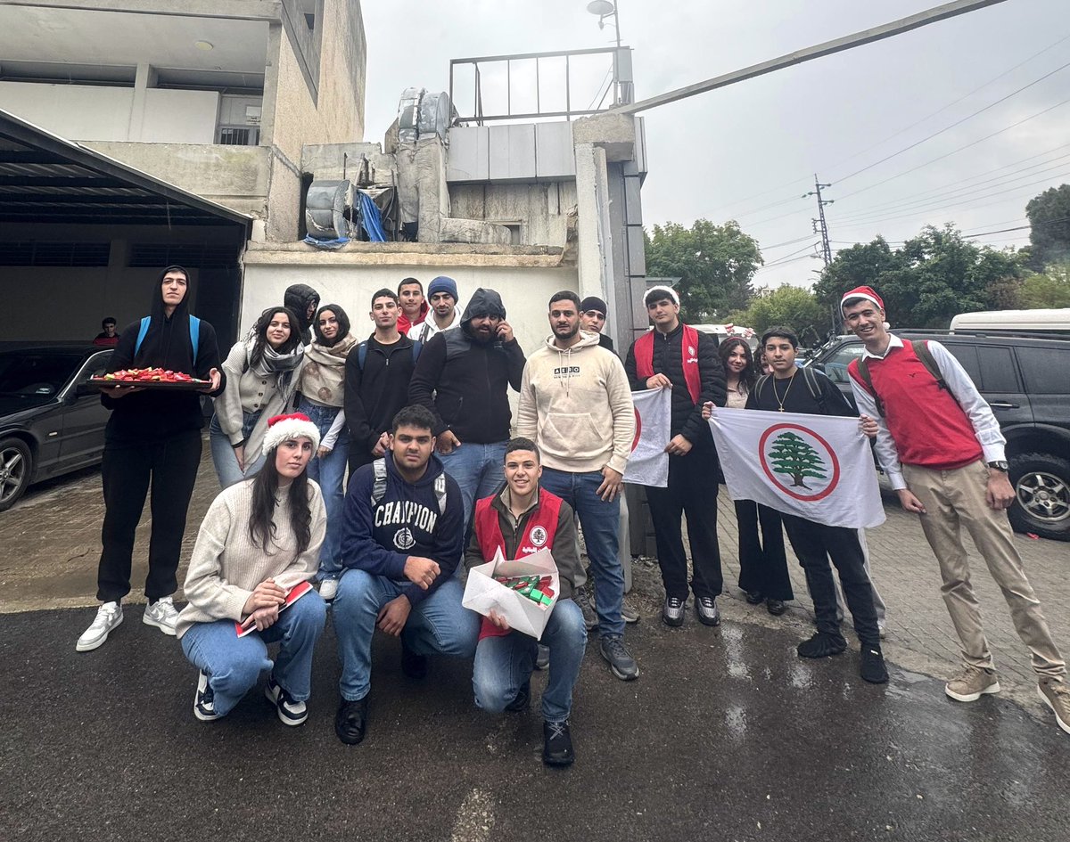 Lebanese Forces School Students tweet media