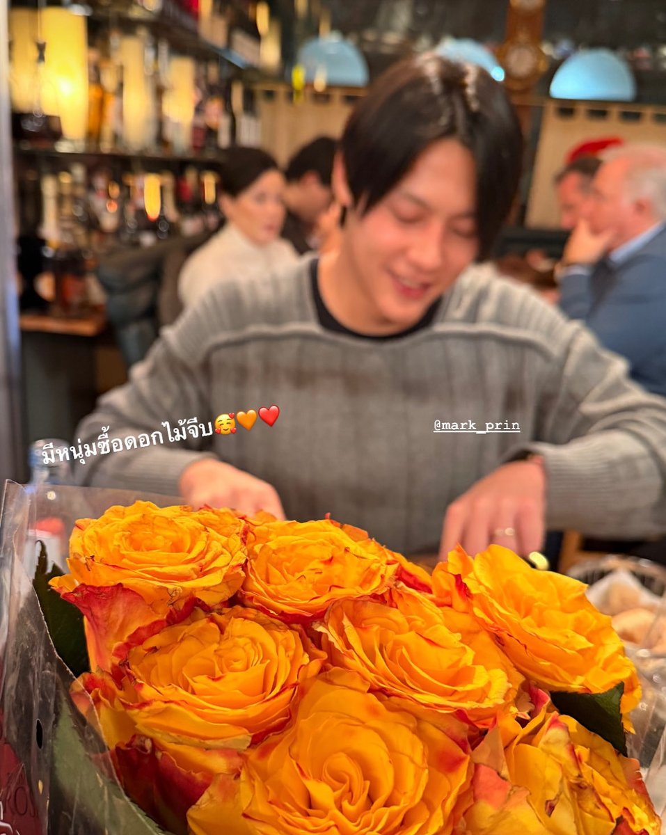 sofaatrrx's tweet image. เคล็ดลับ 12 ปีของหมากคิม : 

ทำตัวเหมือนยังจีบกันทุกวัน