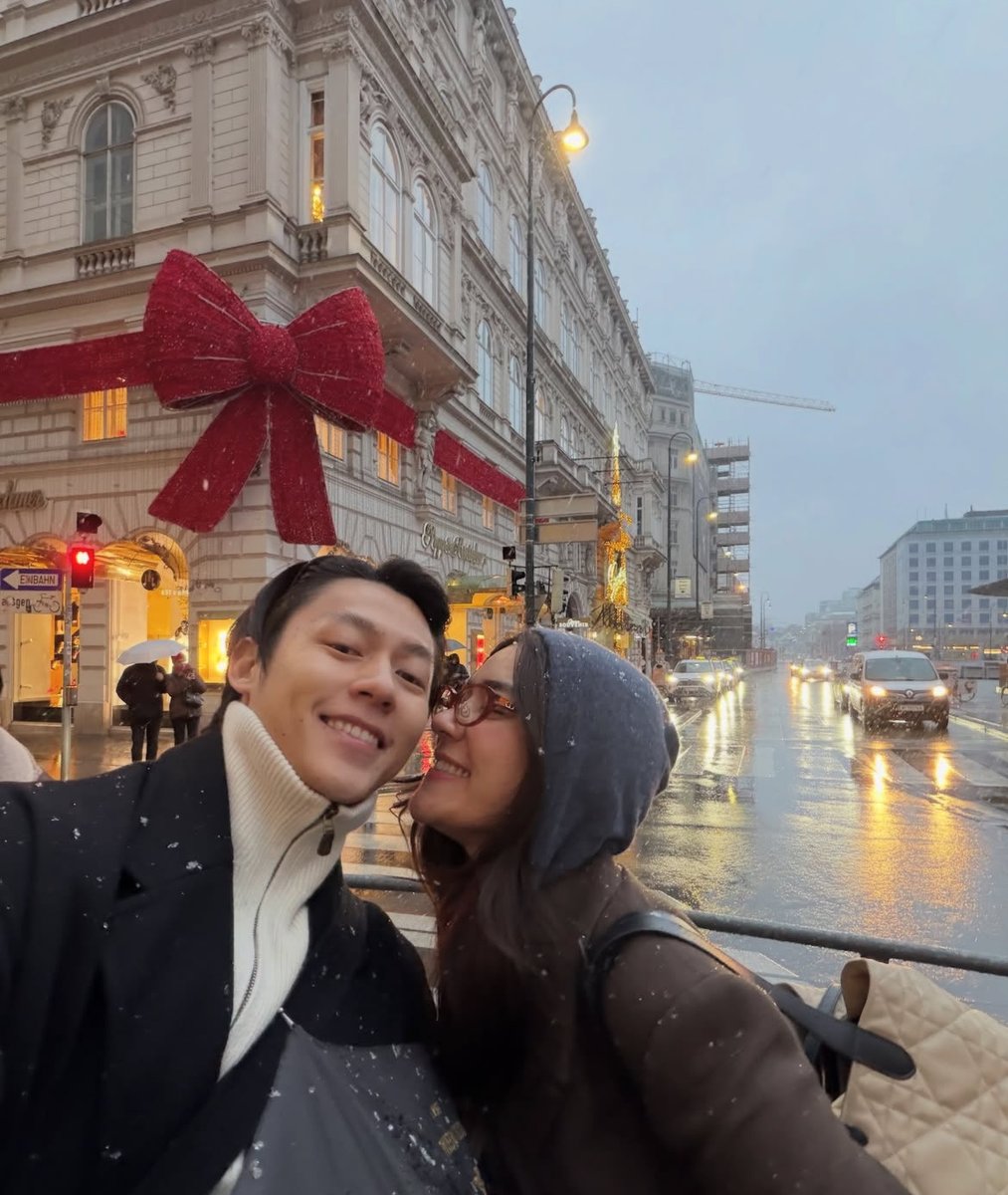 sofaatrrx's tweet image. เคล็ดลับ 12 ปีของหมากคิม : 

ทำตัวเหมือนยังจีบกันทุกวัน