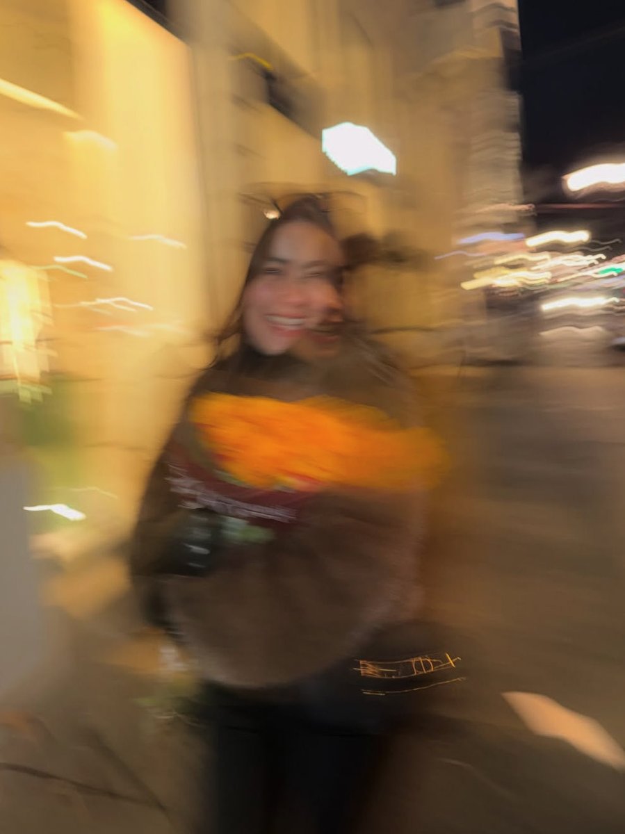 sofaatrrx's tweet image. เคล็ดลับ 12 ปีของหมากคิม : 

ทำตัวเหมือนยังจีบกันทุกวัน