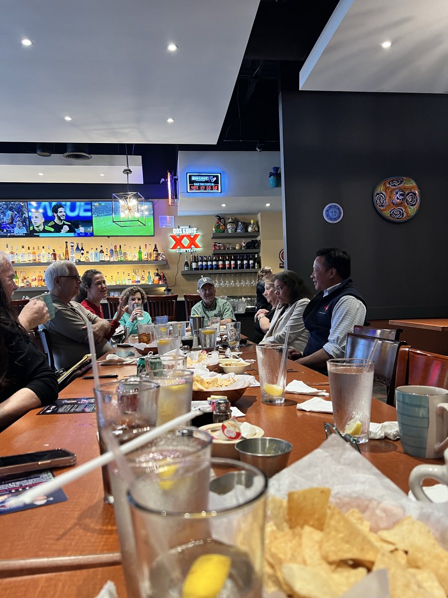 Energy_Patriots's tweet photo. Thank you @realNickTran for stopping by this morning at Energy Corridor Patriots!

Happy New Year Harris County 🎉 

We’ll see you in 2026! https://t.co/XHSRIbXJQn