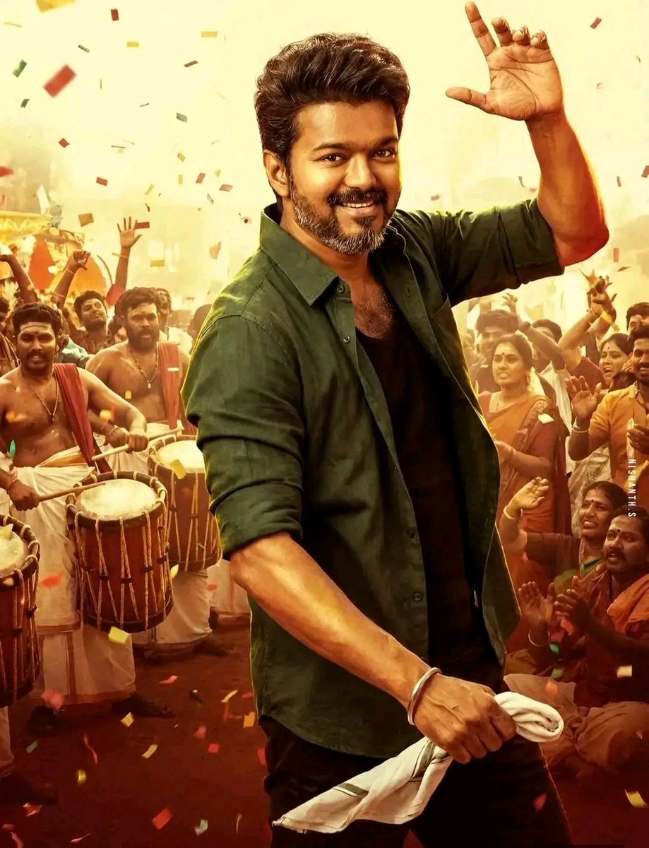 LetsXOtt's tweet image. Now it's Official Now , Thalapathy Vijay stepping out from Cinema 

For me, one thing matters. People come and stand in theatres for me. For that reason, I’m ready to stand for them for the next 30–33 years. For these Vijay fans, I’m stepping away from cinema. - Thalapathy…