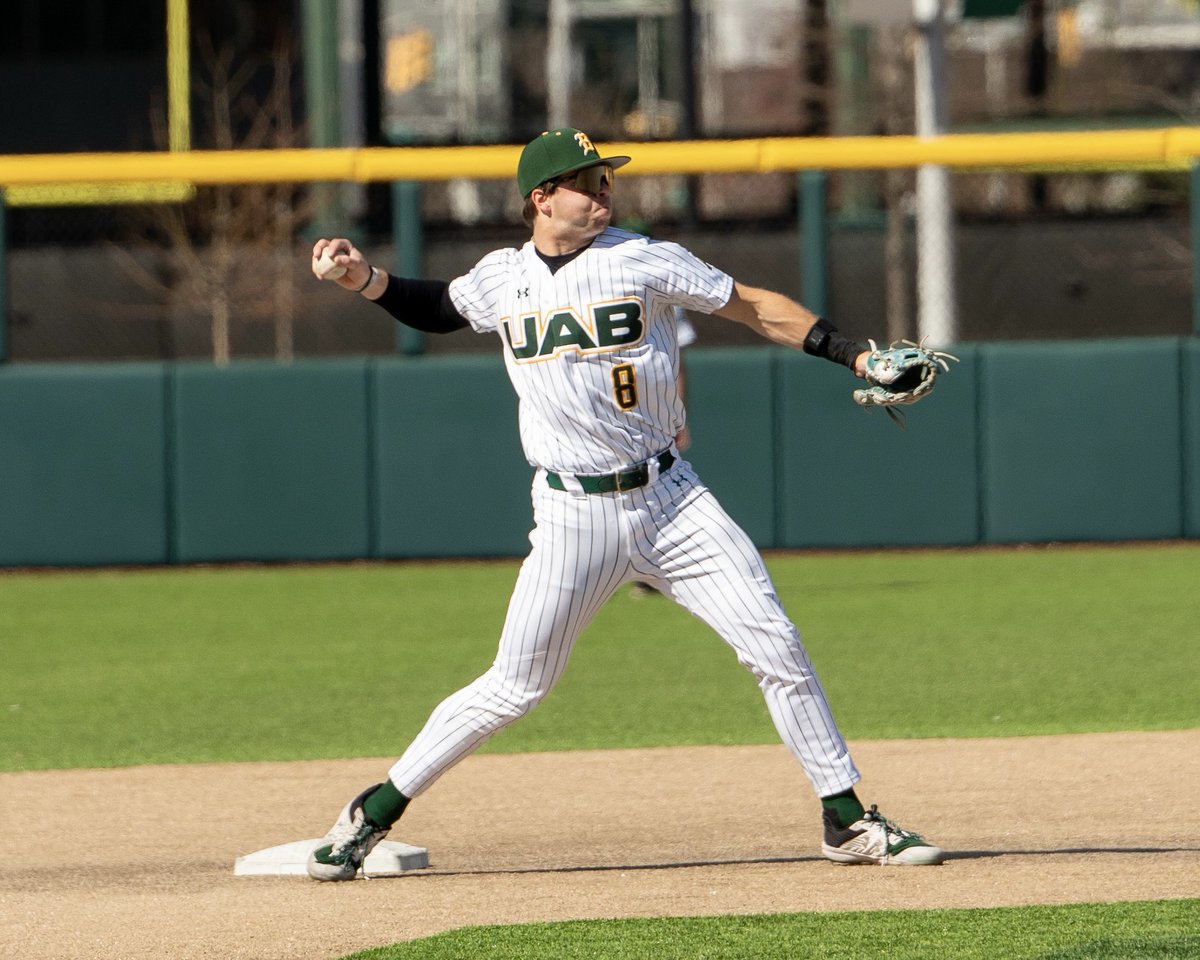 UAB_Baseball's tweet image. 4️⃣8️⃣ days until we begin the 48th season of Blazer Baseball!