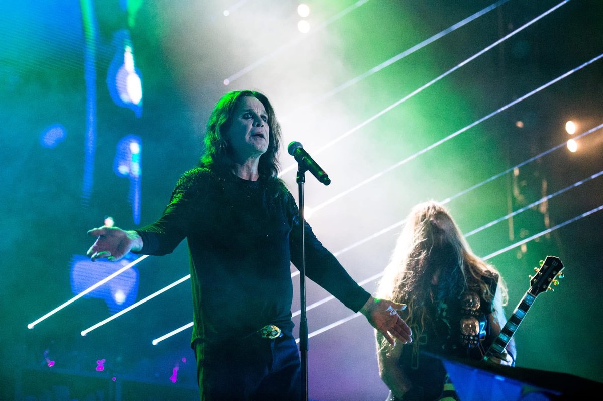 . <a href="/OzzyOsbourne/">Ozzy Osbourne</a> &amp; <a href="/ZakkWyldeBLS/">Zakk Wylde</a> at OzzFest 2017
📸: @StephanieCabral