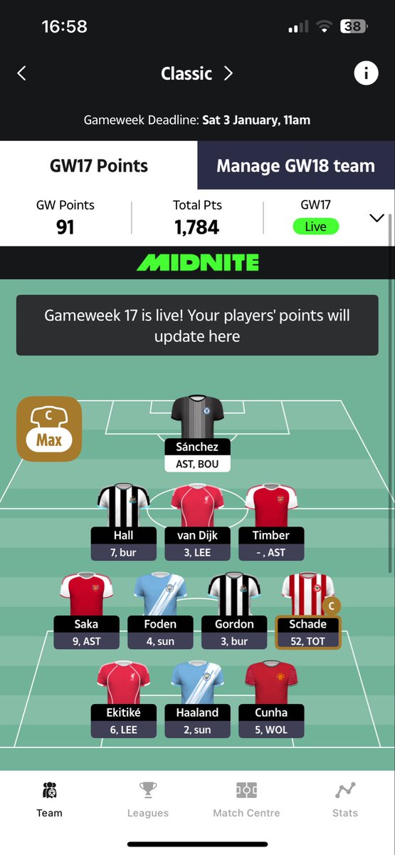 BeesFpl's tweet photo. Would love Fpl to introduce a max captain chip! So fun hahaha! @OfficialFPL @dreamteamfc https://t.co/WqiOWW3ZrU
