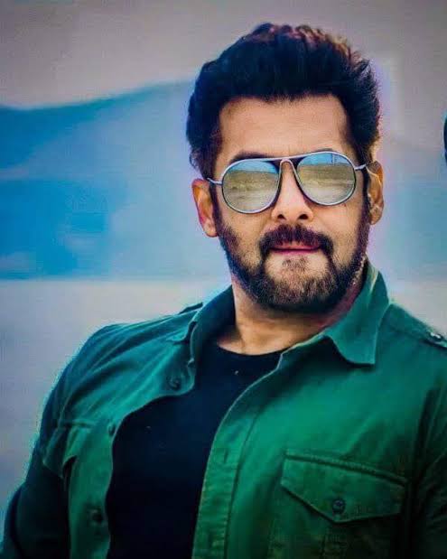 Happy Birthday  Superstar 
Salman Khan 💜💜💜💜💜